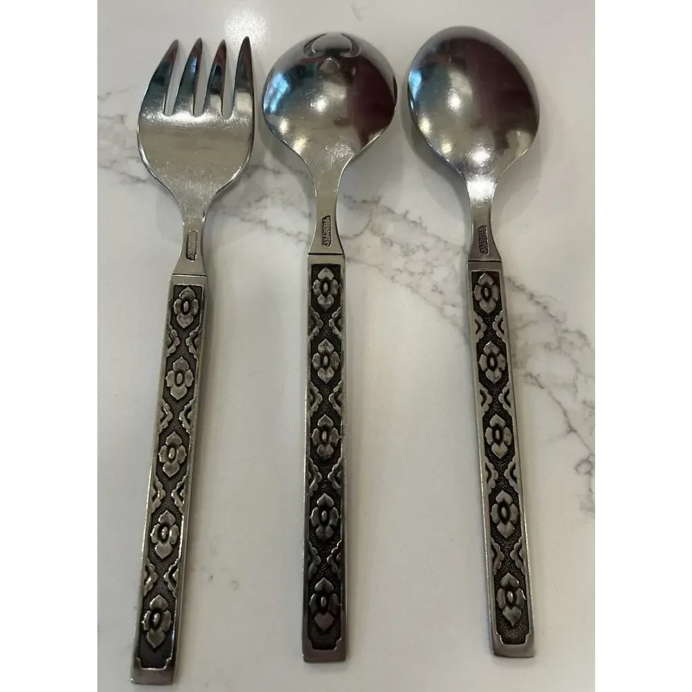 Reed & Barton stainless Caracas lot of 3 Serving Utensils 8.5” Stainless